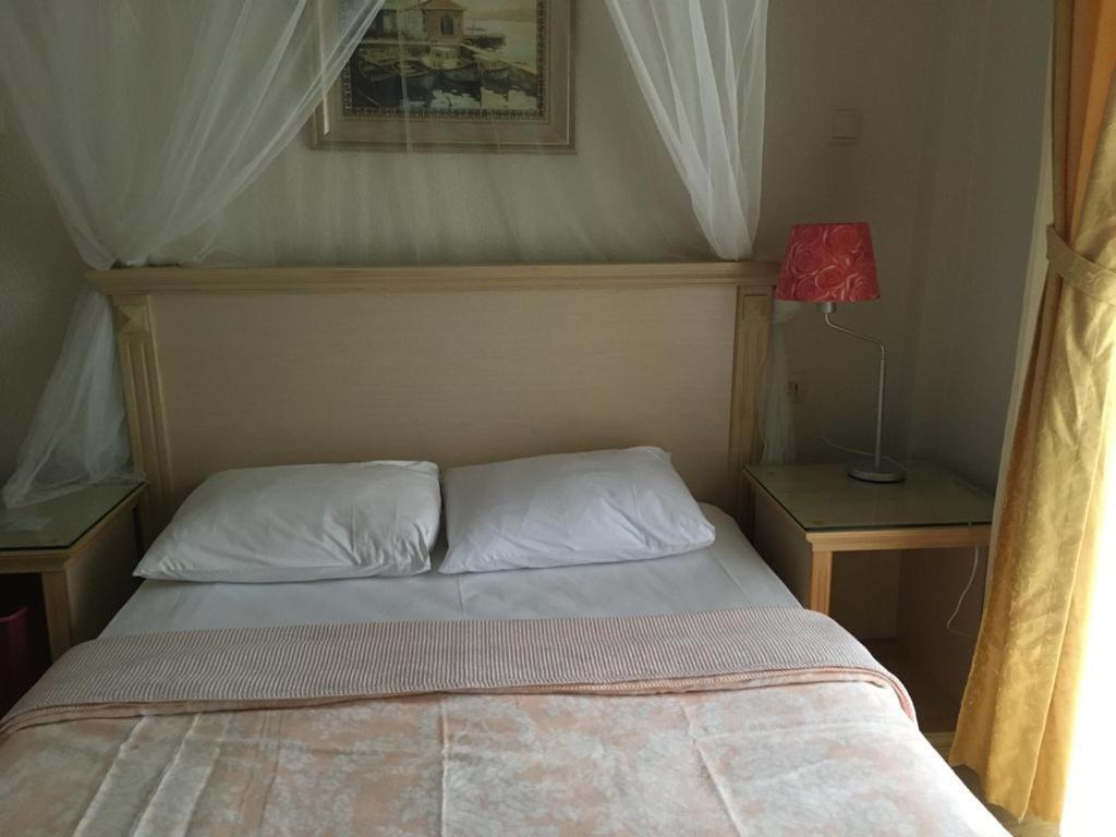 Melaike Hotel فوكا المظهر الخارجي الصورة