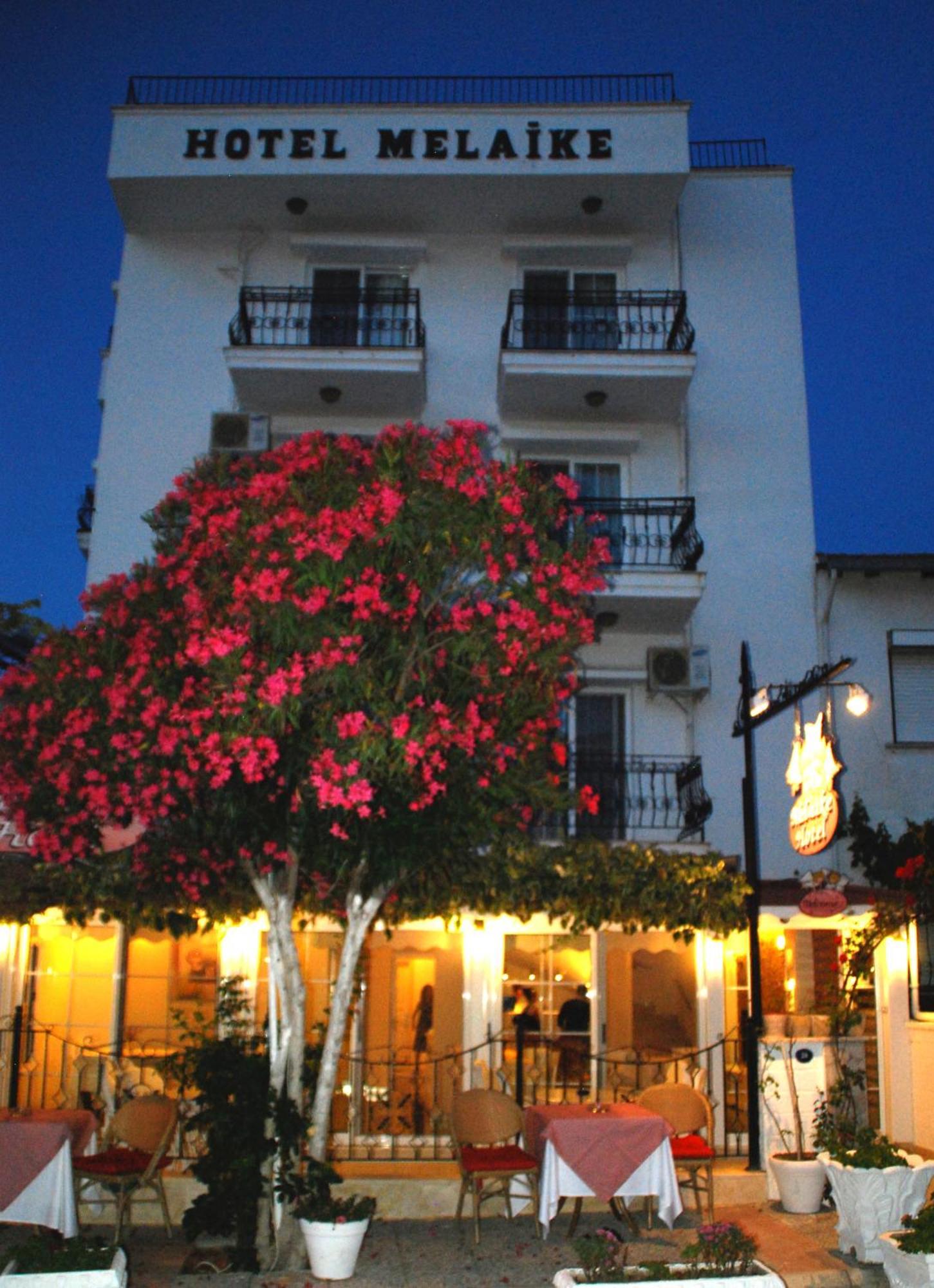 Melaike Hotel فوكا المظهر الخارجي الصورة