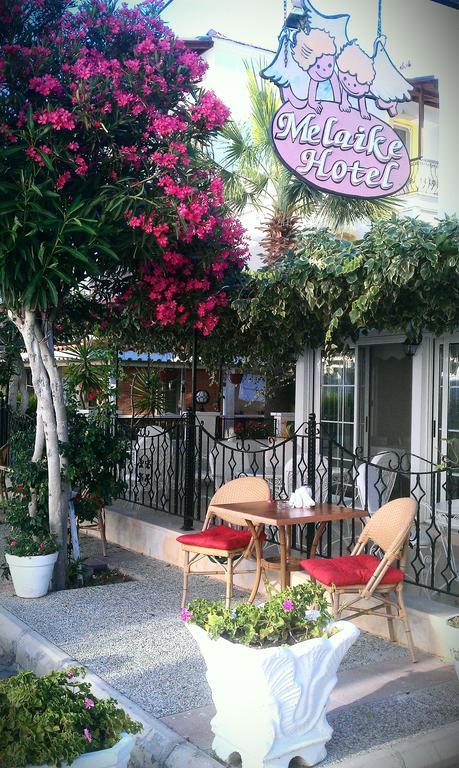 Melaike Hotel فوكا المظهر الخارجي الصورة