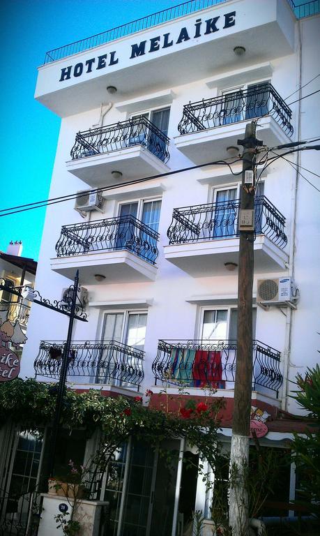 Melaike Hotel فوكا المظهر الخارجي الصورة